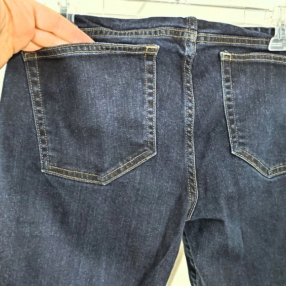 Gap Maternity Full Panel Long & Lean Bootcut Jeans - Picture 7 of 12